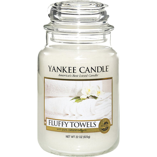 Fluffy Towels, 623 g Yankee Candle Doftljus