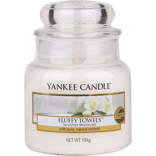 Fluffy Towels, 104 g Yankee Candle Doftljus
