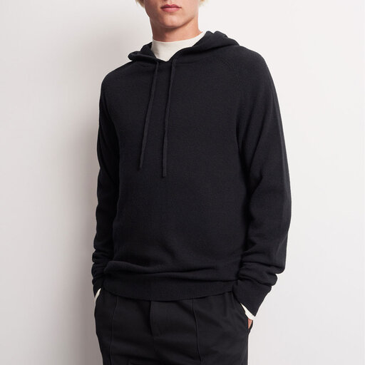 Nakkne Pullover