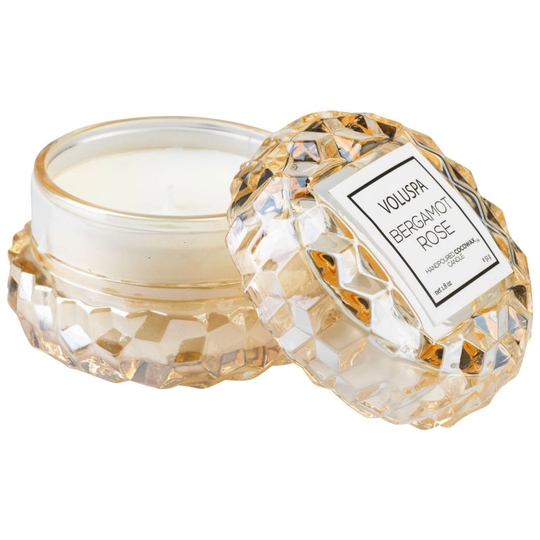 Voluspa Roses Bergamot Rose Roses Macaron Candle (15h)