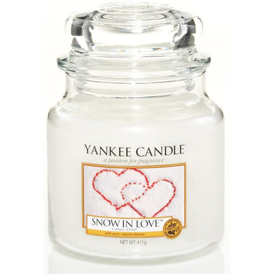 Yankee Candle Snow In Love Christmas Scent Medium Jar