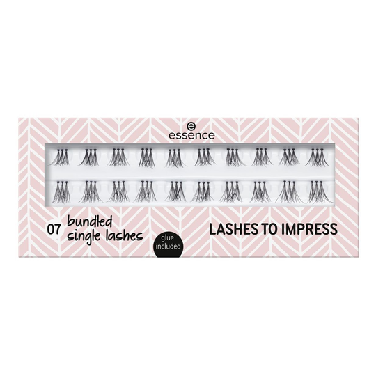 essence Lashes To Impress 07