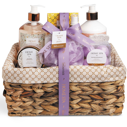 Home Spa Big Basket 9 Pcs Giftset